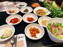-韩屋韩国料理(天山路店)