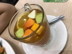 热鲜果柚子茶-佰搭果·广式茶餐厅(西华路店)