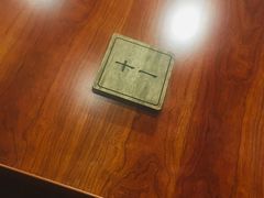 -独食火锅·半米屋台(直营总店)