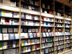 -覔书店(壹方城店)