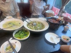 -万重锦·人文川菜馆(骡马市店)