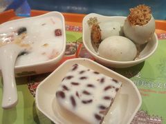 -海口骑楼小吃街