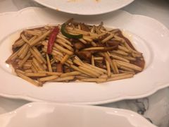 -新丁香海鲜酒店(银海商贸城店)