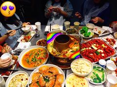 -龙巢盱眙龙虾·牛蛙·烧烤宵夜(八卦岭店)