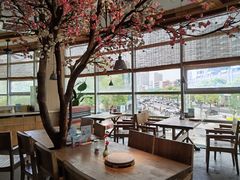 -蜜桃餐厅·伴山(湖滨商业街店)
