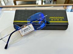 -精功眼镜(乐东店)