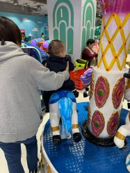 -利奥梦幻主题乐园(爱琴海购物公园店)