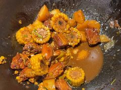-万里闯关东铁锅炖菜馆(高新旗舰店)
