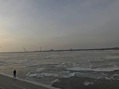 -人民防洪胜利纪念塔