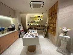 -HUATA 'Holiday Plan 花榻