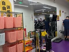 -发条鸭无人健身房(静安胶州路店)