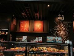 面包甜点陈列柜-星巴克(浙江省人民医院店)