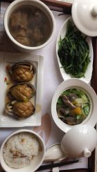 -莉泽月子中心(凯旋江景店)