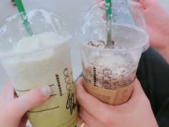 -星巴克臻选(威海威高广场店)