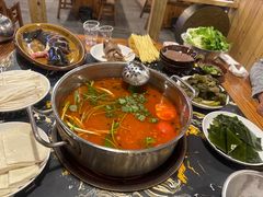 -老凯里苗岭酸汤鱼酸汤牛肉(百里杜鹃路店)