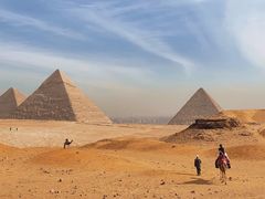 -吉萨金字塔群