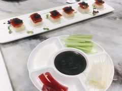 鱼子酱橙香烤鸭-御提小馆烤鸭店(陆家嘴店)