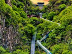 -藏山旅游风景区