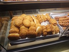 -新民轩烘焙(新民东路店)