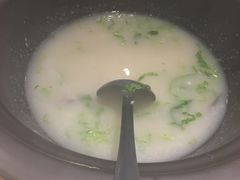 -海大大蒸汽海鲜餐厅·粤菜·特色小炒(欢乐颂店)