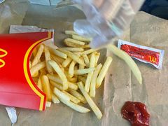 -麦当劳(金稻田路餐)