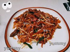 -煲王粤菜餐厅(中侨中心店)