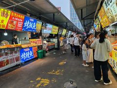 -大学城夜市