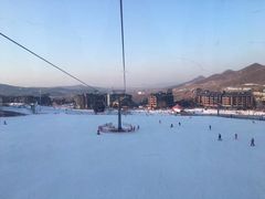 -中旅松花湖滑雪场
