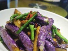 长豆角烧茄子-老屋印象川菜(世纪东方店)