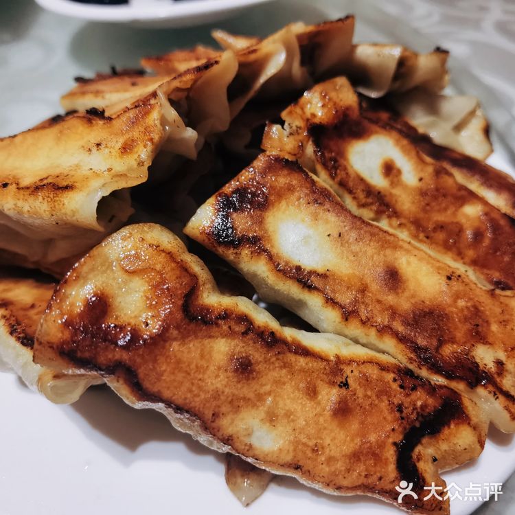 西集大饭店，这里的驴肉有点全