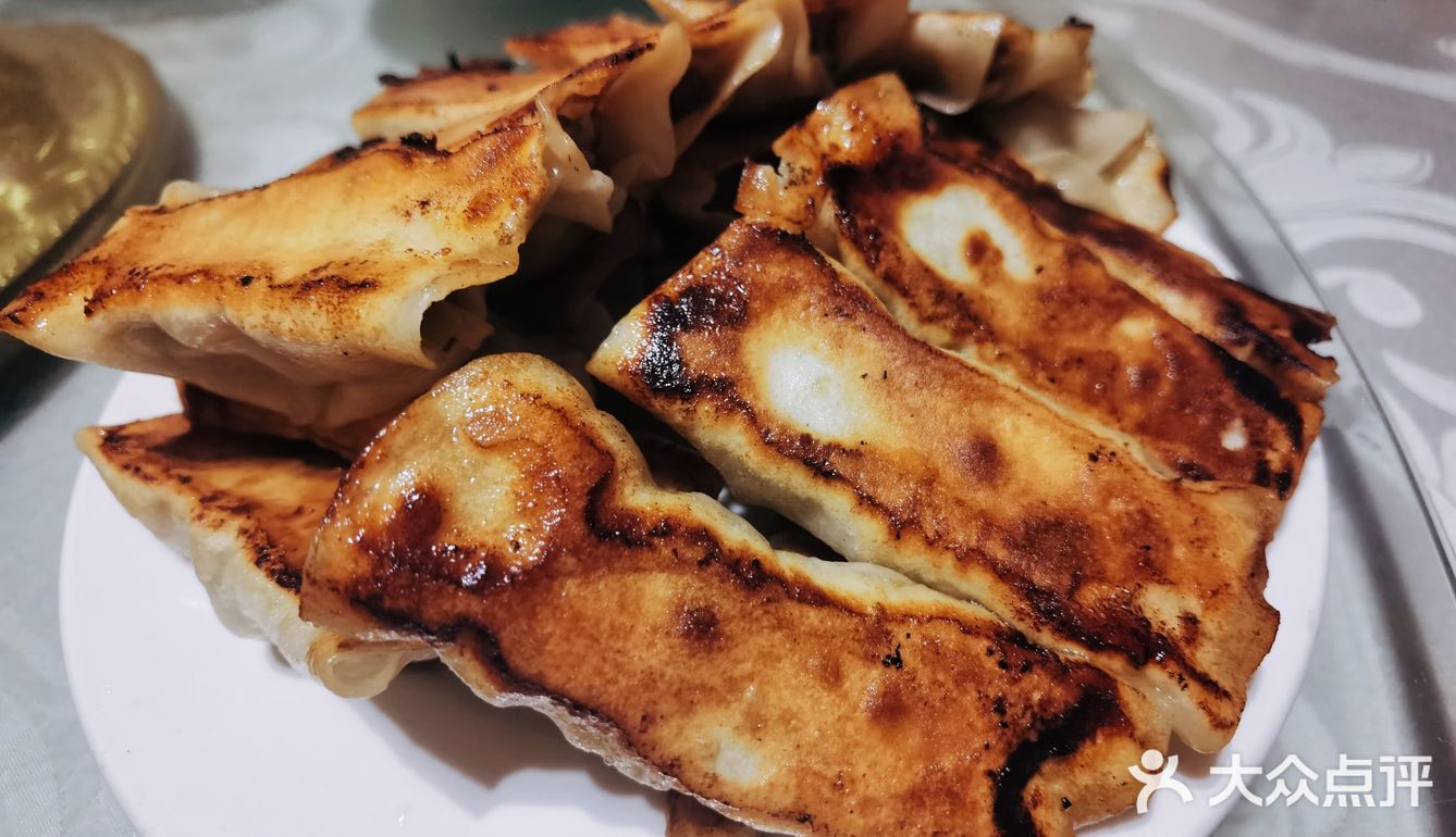 西集大饭店，这里的驴肉有点全