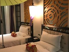 -喜鹊愉家酒店(郑州曼哈顿博览中心地铁站店)