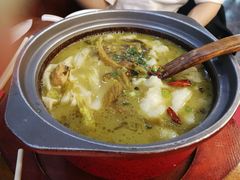 -周鱼小馆石锅酸菜鱼(活力汇店)