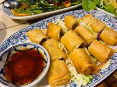 -卷心菜和避孕套餐厅(Pattaya)