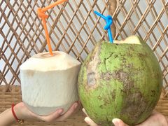 -东椰·海南椰子鸡火锅(朝阳门店)