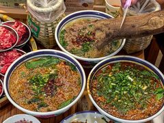 -云阿蛮云南生烫牛肉米线(奉贤路店)