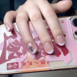 -古啦啦·自助美甲美睫