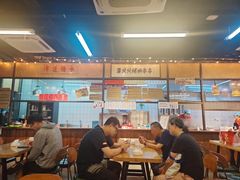-丽丽三鲜螺蛳粉(田林路店)