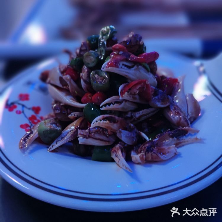 当高科技夜店风遇到了烧烤