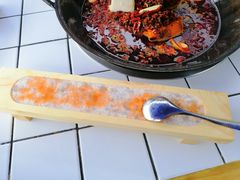 -瓜西西重庆火锅(花溪店)