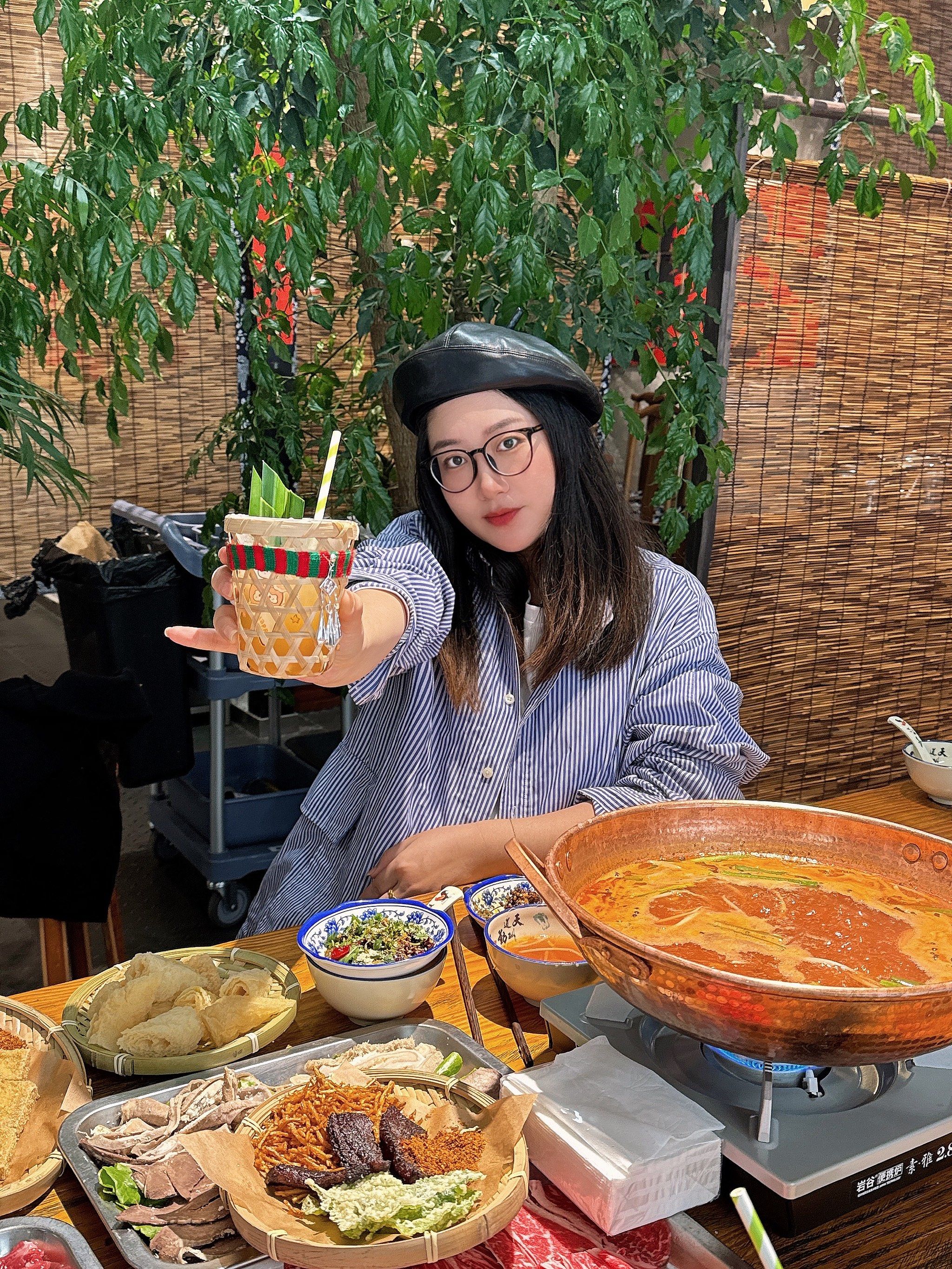 火爆魔都的王奋斗贵州酸汤牛肉也来南通了!