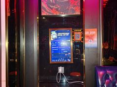 -萧邦音乐会所KTV(向西店)