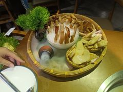 -菌彩云南野生菌火锅(万达广场店)