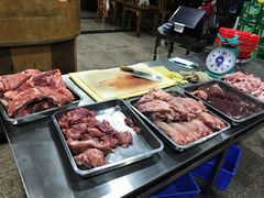 -标记美食新鲜猪杂(兴南大道店)