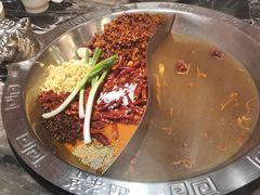 -袁老四老火锅(太古里二店)