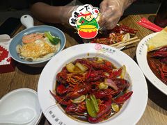 -叶派龙虾•招牌香辣蟹·海鲜(中海国际店)