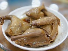 卤水乳鸽-煲煲掂风味煲仔饭餐厅(西区店)