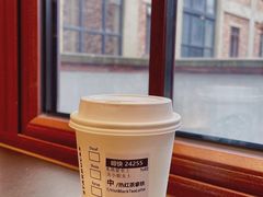 -星巴克臻选(上海今潮8弄店)