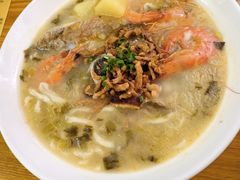 -面道赞宁海海鲜面(迎凤街店)