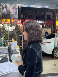 点击看大图 -藤野造型专业烫染接发